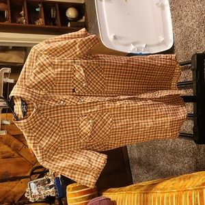 Women's western pearl snap